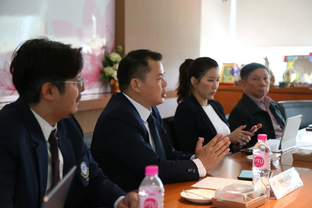 巴吞他尼大学国际学院中方院长唐小冬讲话