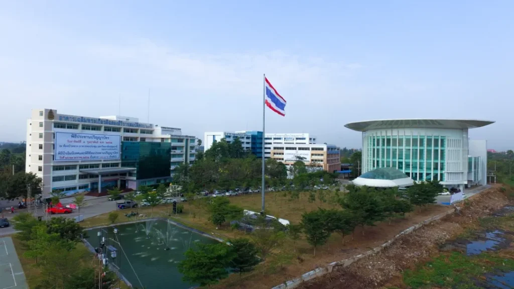 泰国巴吞他尼大学（Pathumthani University, PTU）