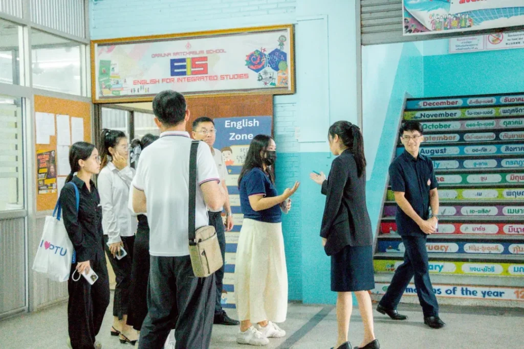 云南大学教育学院走访泰国达陆纳职业学院交流现场