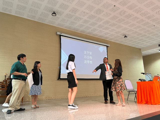 乌隆他尼皇家大学汉语专业学生在成都技术学院留学总结交流活动现场